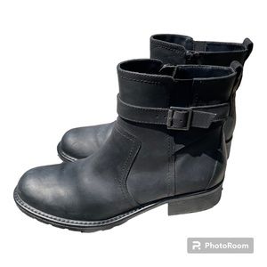 CLARKS LEATHER BOOTS